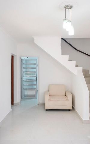 Casa para alugar com 114m², 3 quartos e 1 vagaSala