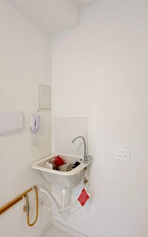 Apartamento para alugar com 32m², 2 quartos e sem vaga Apartamento para alugar com 32m², 2 quartos e sem vagaÁrea de Serviço