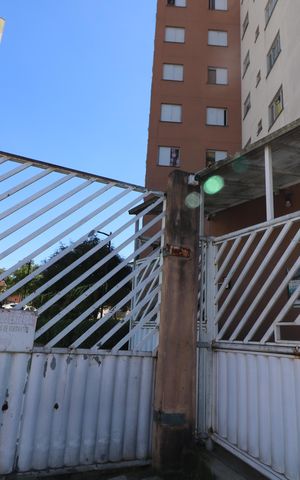 Apartamento à venda com 50m², 2 quartos e 1 vagaFachada e portaria