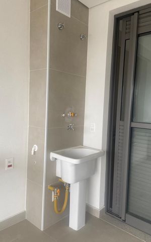 Apartamento à venda com 80m², 2 quartos e 1 vagaÁrea de Serviço