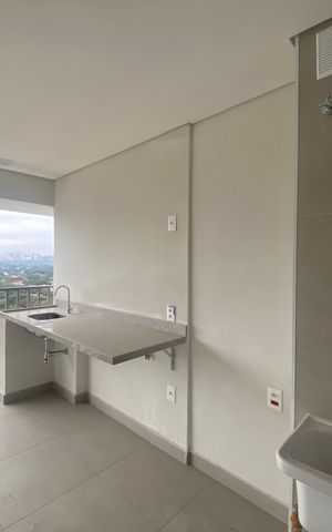 Apartamento à venda com 80m², 2 quartos e 1 vagaÁrea de Serviço