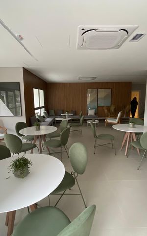 Apartamento à venda com 80m², 2 quartos e 1 vagaÁrea comum