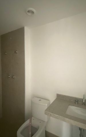 Apartamento à venda com 80m², 2 quartos e 1 vagaQuarto 1 Banheiro