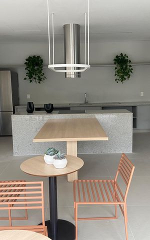 Apartamento à venda com 80m², 2 quartos e 1 vagaÁrea comum