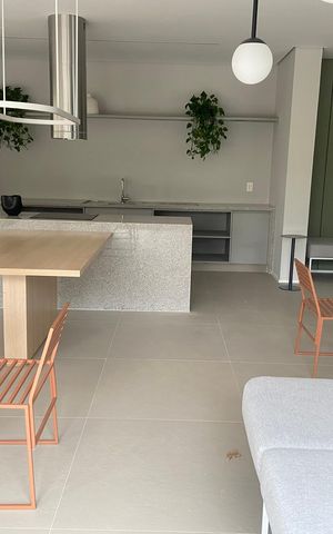 Apartamento à venda com 80m², 2 quartos e 1 vagaÁrea comum