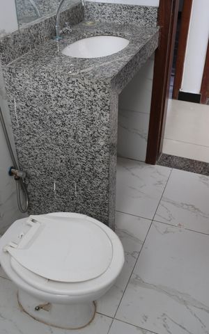 Casa para alugar com 200m², 4 quartos e 4 vagasBanheiro