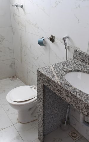 Casa para alugar com 200m², 4 quartos e 4 vagasBanheiro