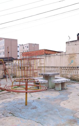 Apartamento para alugar com 43m², 2 quartos e sem vagaÁrea comum -Playground