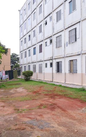 Apartamento para alugar com 43m², 2 quartos e sem vagaÁrea comum - Varal coletivo