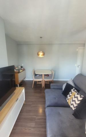 Apartamento à venda com 54m², 2 quartos e 1 vaga Apartamento à venda com 54m², 2 quartos e 1 vagaSala