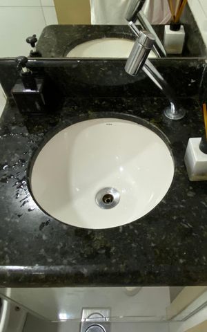 Apartamento à venda com 114m², 2 quartos e 1 vaga Apartamento à venda com 114m², 2 quartos e 1 vagaBanheiro