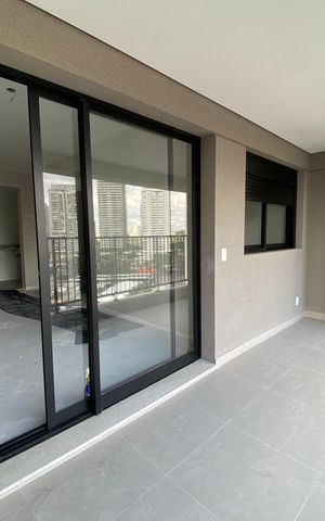 Apartamento para alugar com 84m², 3 quartos e 1 vaga Apartamento para alugar com 84m², 3 quartos e 1 vagaVaranda