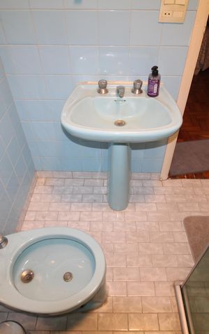 Apartamento para alugar com 65m², 2 quartos e 1 vagaBanheiro