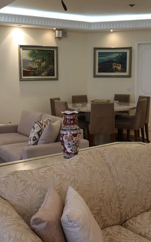 Apartamento à venda com 250m², 4 quartos e 4 vagasSala 