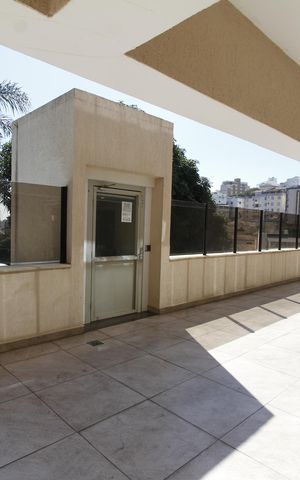 Apartamento à venda com 517m², 4 quartos e 4 vagaselevador