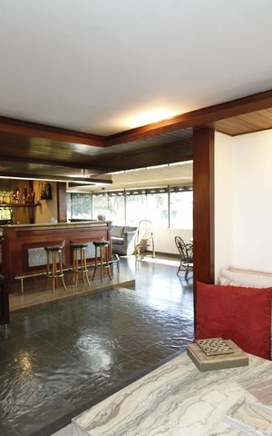 Apartamento à venda com 517m², 4 quartos e 4 vagasCobertura