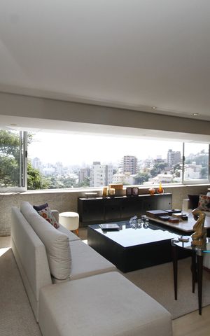 Apartamento à venda com 517m², 4 quartos e 4 vagasSala