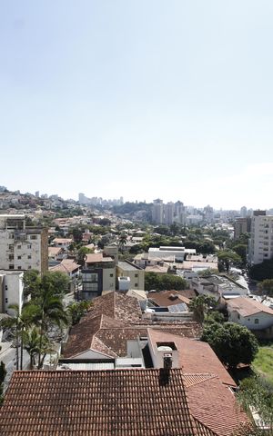 Apartamento à venda com 517m², 4 quartos e 4 vagasVista