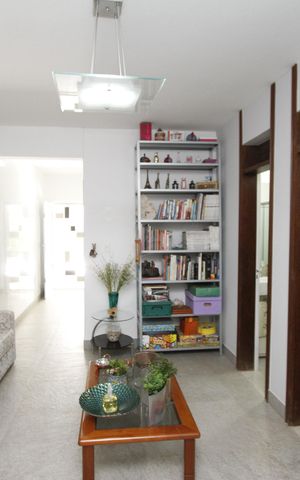 Casa à venda com 291m², 5 quartos e 8 vagasSala 2