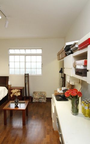 Casa à venda com 291m², 5 quartos e 8 vagasQuarto 5 - Suíte