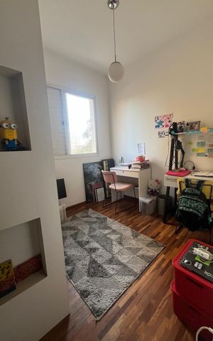 Apartamento à venda com 75m², 3 quartos e 2 vagas Apartamento à venda com 75m², 3 quartos e 2 vagasQuarto
