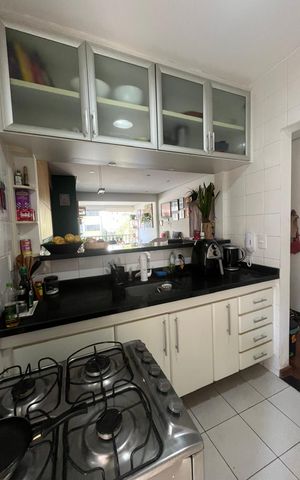 Apartamento à venda com 75m², 3 quartos e 2 vagas Apartamento à venda com 75m², 3 quartos e 2 vagasCozinha