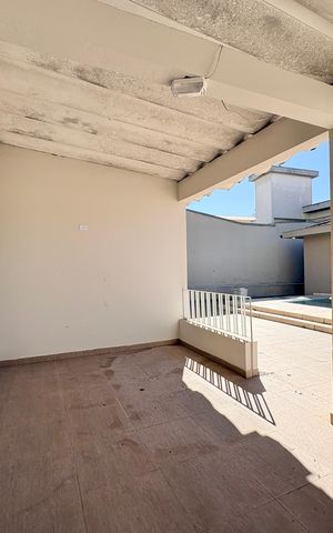 Casa à venda com 230m², 4 quartos e 5 vagas Casa à venda com 230m², 4 quartos e 5 vagasChurrasqueira