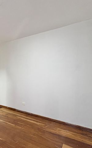 Casa à venda com 230m², 4 quartos e 5 vagas Casa à venda com 230m², 4 quartos e 5 vagasSuíte 2