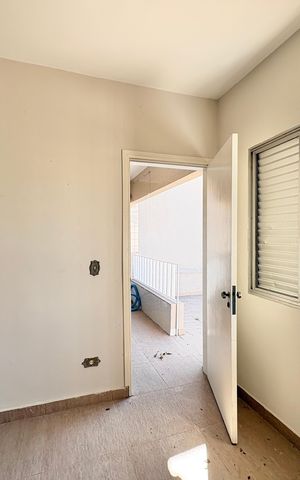 Casa à venda com 230m², 4 quartos e 5 vagas Casa à venda com 230m², 4 quartos e 5 vagasQuarto de Serviço
