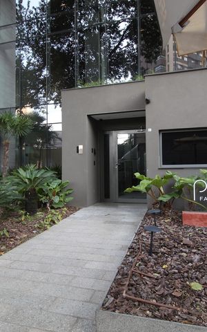 Apartamento à venda com 226m², 3 quartos e 3 vagasFachada
