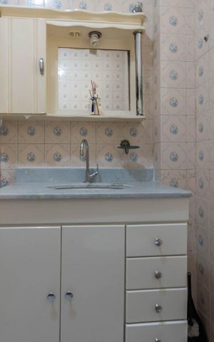 Casa à venda com 153m², 3 quartos e 1 vagaBanheiro