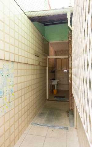 Casa à venda com 153m², 3 quartos e 1 vagaÁrea de Serviço
