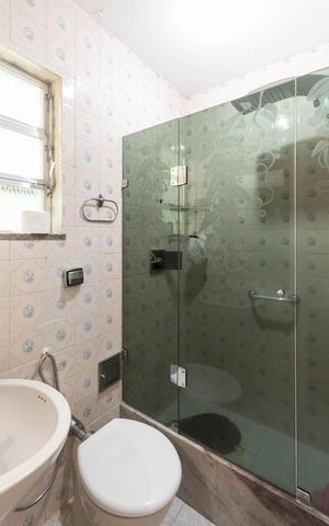 Casa à venda com 153m², 3 quartos e 1 vagaBanheiro Suíte