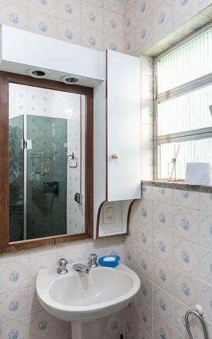 Casa à venda com 153m², 3 quartos e 1 vagaBanheiro Suíte