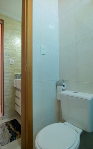 Apartamento à venda com 84m², 3 quartos e 1 vaga Apartamento à venda com 84m², 3 quartos e 1 vagaBanheiro Social