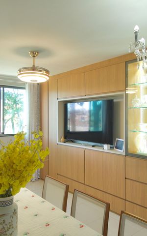 Apartamento à venda com 84m², 3 quartos e 1 vaga Apartamento à venda com 84m², 3 quartos e 1 vagaSala