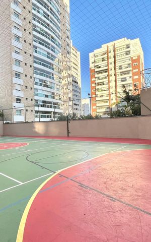 Apartamento para alugar com 183m², 4 quartos e 4 vagasÁrea comum - Quadra
