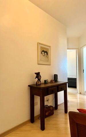 Apartamento para alugar com 183m², 4 quartos e 4 vagasCorredor