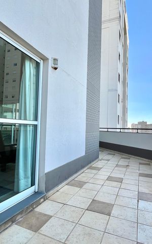 Apartamento para alugar com 183m², 4 quartos e 4 vagasVaranda