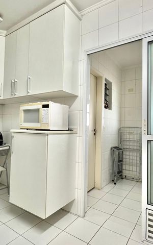 Apartamento para alugar com 183m², 4 quartos e 4 vagasCozinha