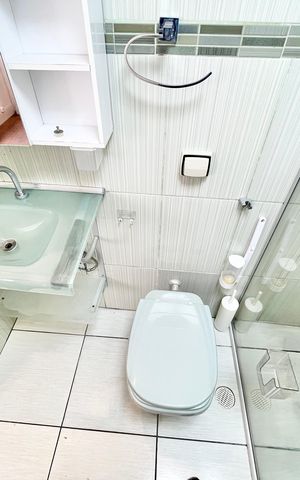 Apartamento para alugar com 70m², 2 quartos e sem vaga Apartamento para alugar com 70m², 2 quartos e sem vagaBanheiro