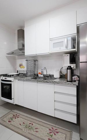 Apartamento à venda com 45m², 2 quartos e sem vagaSala/Cozinha