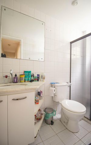 Apartamento para alugar com 56m², 2 quartos e 1 vaga Apartamento para alugar com 56m², 2 quartos e 1 vagaBanheiro
