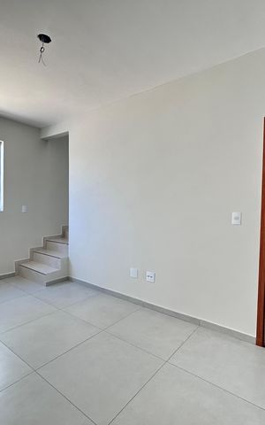 Casa de condomínio à venda com 73m², 2 quartos e 1 vaga