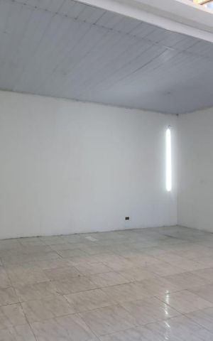 Casa para alugar com 125m², 2 quartos e 2 vagas Casa para alugar com 125m², 2 quartos e 2 vagasÁrea externa