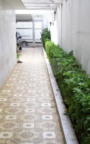 Casa à venda com 367m², 4 quartos e 6 vagas