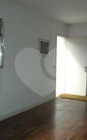 Casa à venda com 367m², 4 quartos e 6 vagas