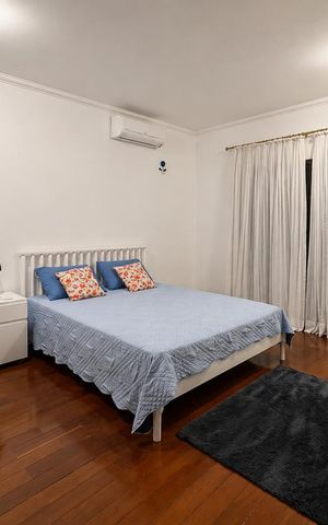 Casa à venda com 400m², 4 quartos e sem vaga Casa à venda com 400m², 4 quartos e sem vagaQuarto