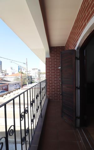 Casa à venda com 168m², 4 quartos e 2 vagasQuarto 1 - Suíte Sacada 