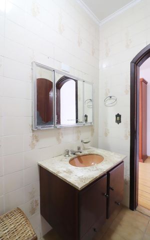 Casa à venda com 168m², 4 quartos e 2 vagasQuarto 1 - Suíte Banheiro 